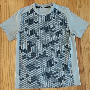 ❤️5 for $18❤️Tek Gear Drytek boys shirt